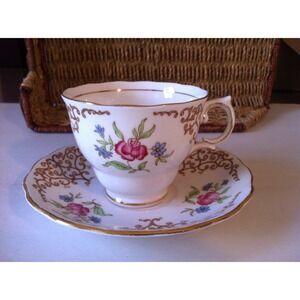 Colclough Fine Bone China Tea Cup and saucer pattern # 6629 Longton England